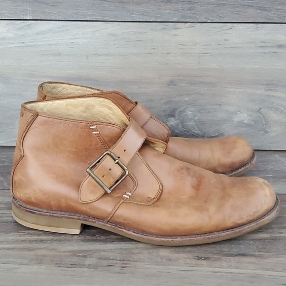 Ugg Australia Mens Classic High Top Buckle Leather Ankle Booties sz 10 main image 11